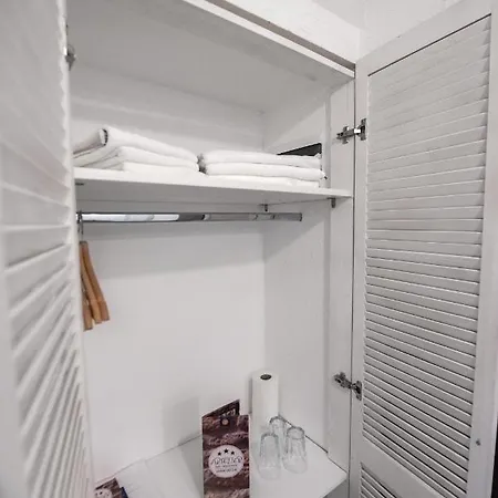 Artelier Гостевой дом 3*