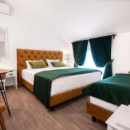 Гостевой дом Artelier 3*