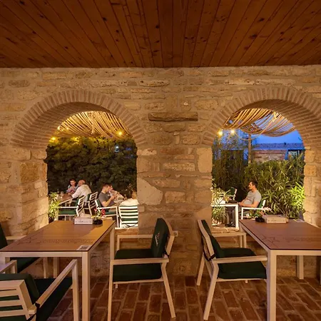 Artelier Вама-Веке