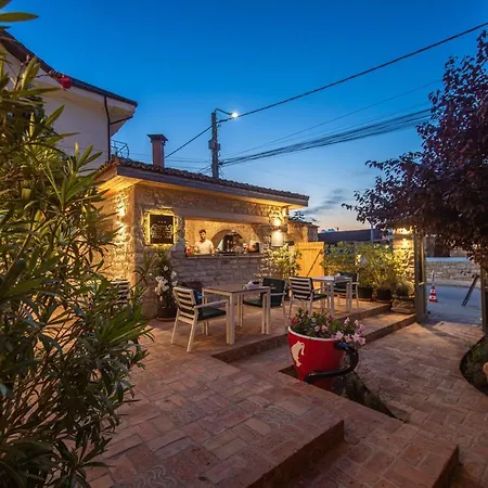 Гостевой дом Artelier 3*