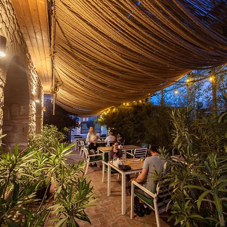 Artelier Гостевой дом 3*