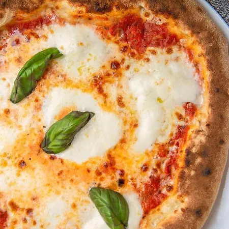 Гостевой дом Artelier Вама-Веке