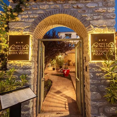 Artelier Гостевой дом 3*