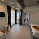 Artelier Πανσιόν