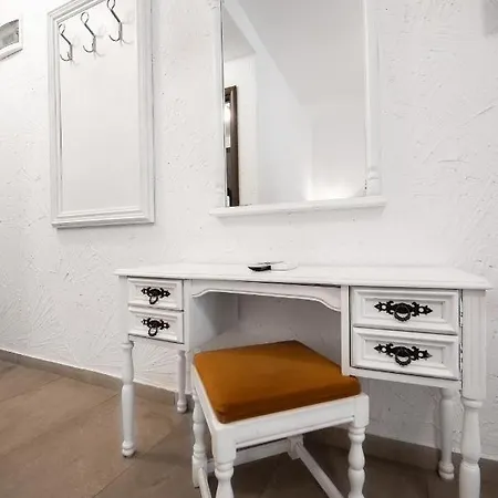 Pensión Artelier