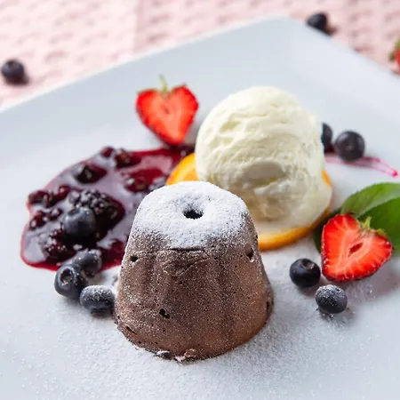 Artelier Pensiune 3*